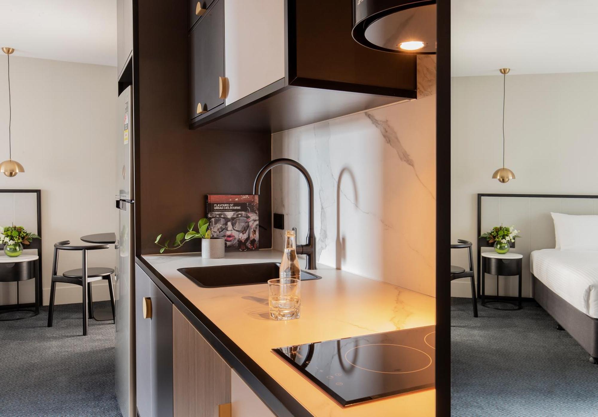 Brady Hotels Jones Lane Melbourne Eksteriør billede